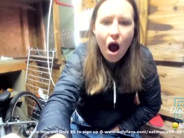 webcam girl eatmypie69 today image #1034075