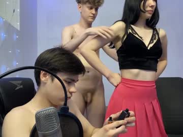 webcam couple the_lnd today image #1921249