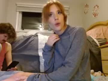 webcam couple sarah_cameron1840 today image #674050