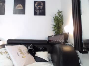 webcam girl marrylouanne today image #448306