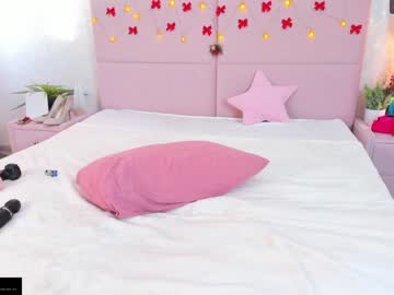 webcam girl stella_francess today image #3473415