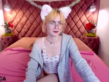webcam girl mistycerulin today image #3430021
