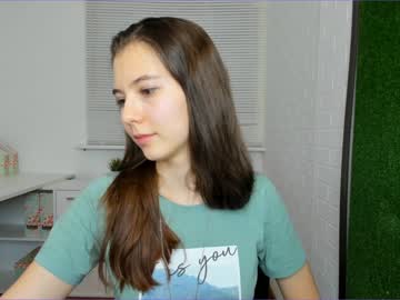 webcam girl carolineprise today image #725164