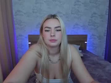 webcam girl 8a8y_nura today image #249550