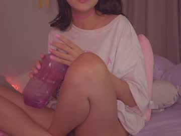 webcam girl kittenmoon_ today image #3728191