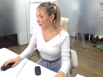 webcam girl babesgowild today image #2643152