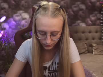 webcam girl angeellina today image #2388640