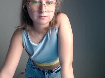 webcam girl daddys_school_girl_ today image #1818920