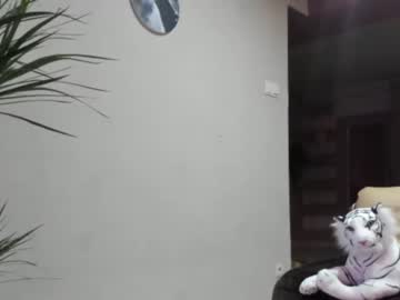 webcam girl sofiaandwonderland today image #2222714