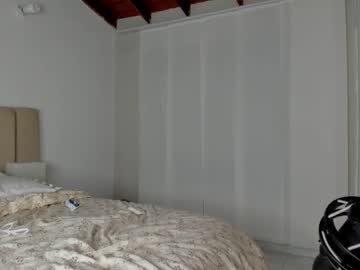 webcam girl amelie_bunny_real today image #988580