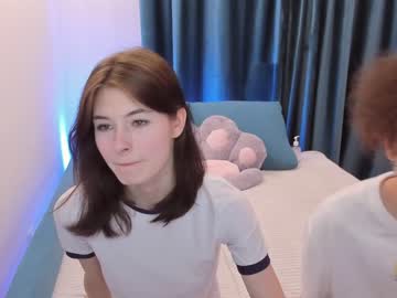 webcam girl kimwaynekw today image #2733037