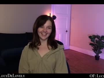 webcam girl lucydelovely today image #2676105