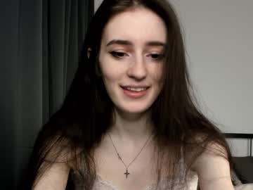 webcam girl lisawoo today image #3227423