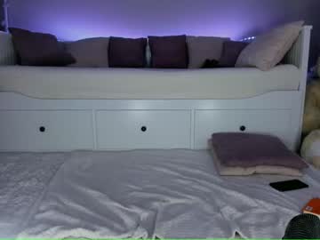 webcam girl roxy_blue_eyed_ today image #3440031