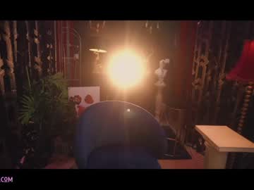 webcam girl lucieoude_ today image #2123378