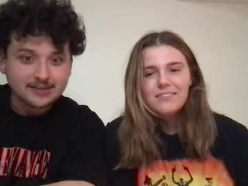 webcam couple guaker today image #4033153