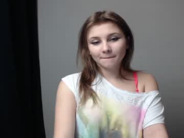 webcam girl relax_nina today image #683126
