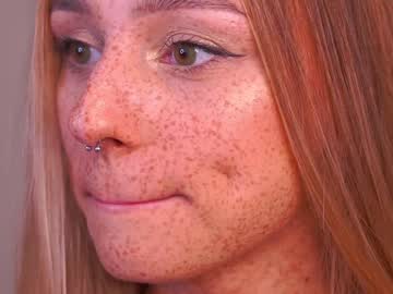 webcam girl artease today image #3389200