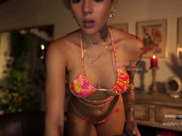 webcam girl effyloweell today image #1627438