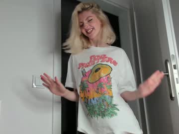 webcam girl yournaughtymiss today image #2339520