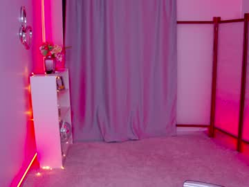 webcam girl silent_chill today image #2692239