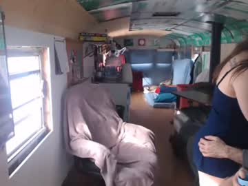 webcam couple busbuddies today image #978696