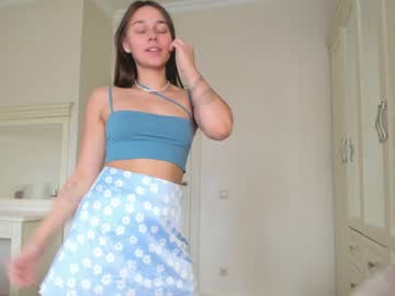 webcam girl eleonora_linn today image #2564011