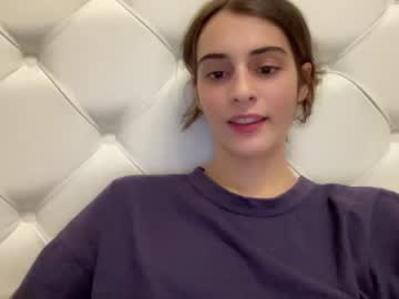 webcam girl crown_of_vice01 today image #2760970