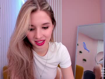 webcam girl milablush today image #3354235