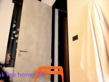 webcam girl akino_17 today image #1912701
