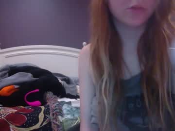 webcam girl georgieveee today image #1261356
