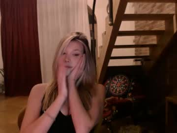 webcam girl bitter_moon today image #3726906