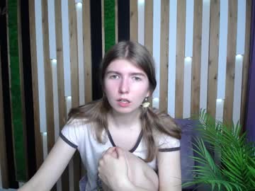 webcam girl annie_lil today image #21925