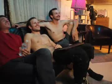 webcam man hollandhousestudios today image #1413066