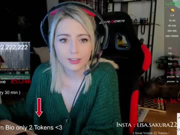 webcam girl kimilee22 today image #1281994