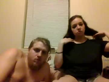 webcam couple wolfnbunny420 today image #3000985