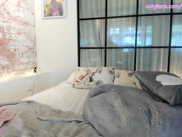 webcam girl yogabunny today image #860013