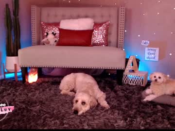 webcam girl aubrilee today image #3477766