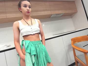 webcam girl ehotlovea today image #3694493