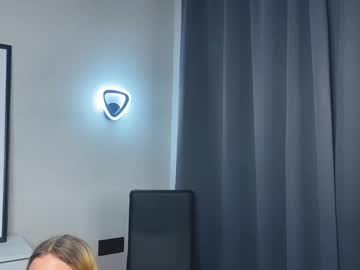 webcam girl wildacast today image #4059288