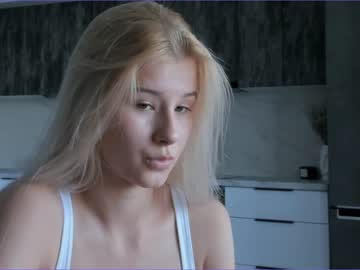 webcam girl juliaberrin today image #2327913