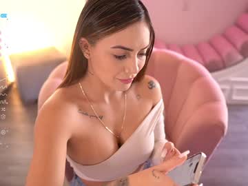 webcam girl ashlyeroberts1 today image #2616594