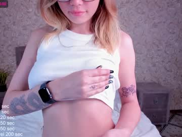 webcam girl dossennn today image #2055266