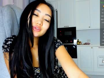 webcam girl miyong_7 today image #2433752