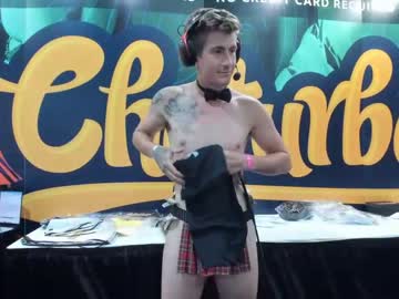 webcam couple ryanrailer today image #2229713