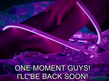 webcam girl pinkncrazy today image #3600850