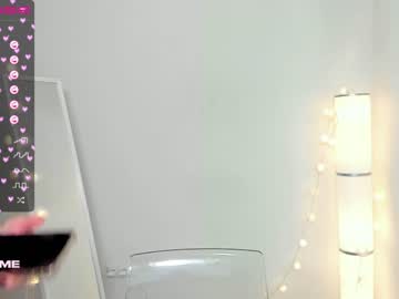 webcam girl a_p_p_l_e today image #2879923