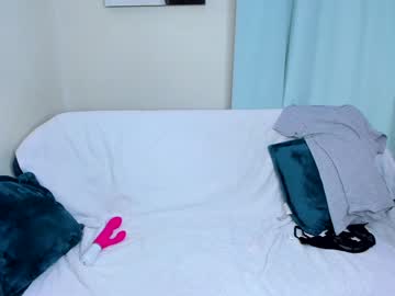 webcam girl yana_squrel_22 today image #206968