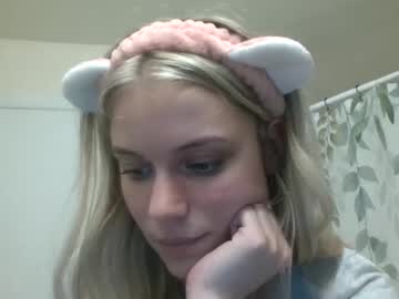 webcam girl bunluv today image #4016531