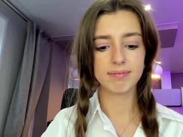 webcam girl coy_amina_ today image #3072925